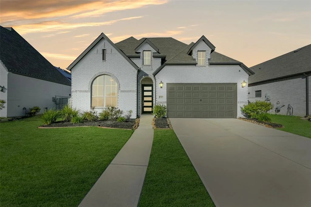 Photo of 2205 Forest Trace Lane