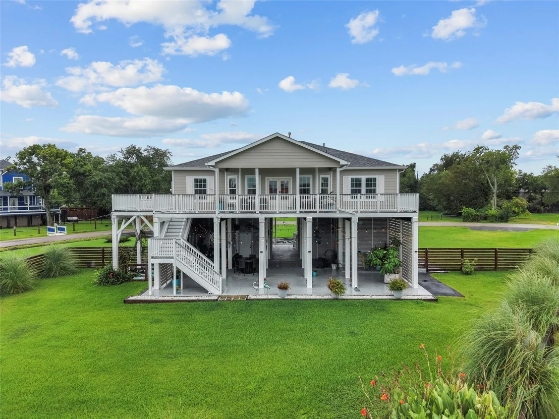 Photo of 4 Shore Acres Circle