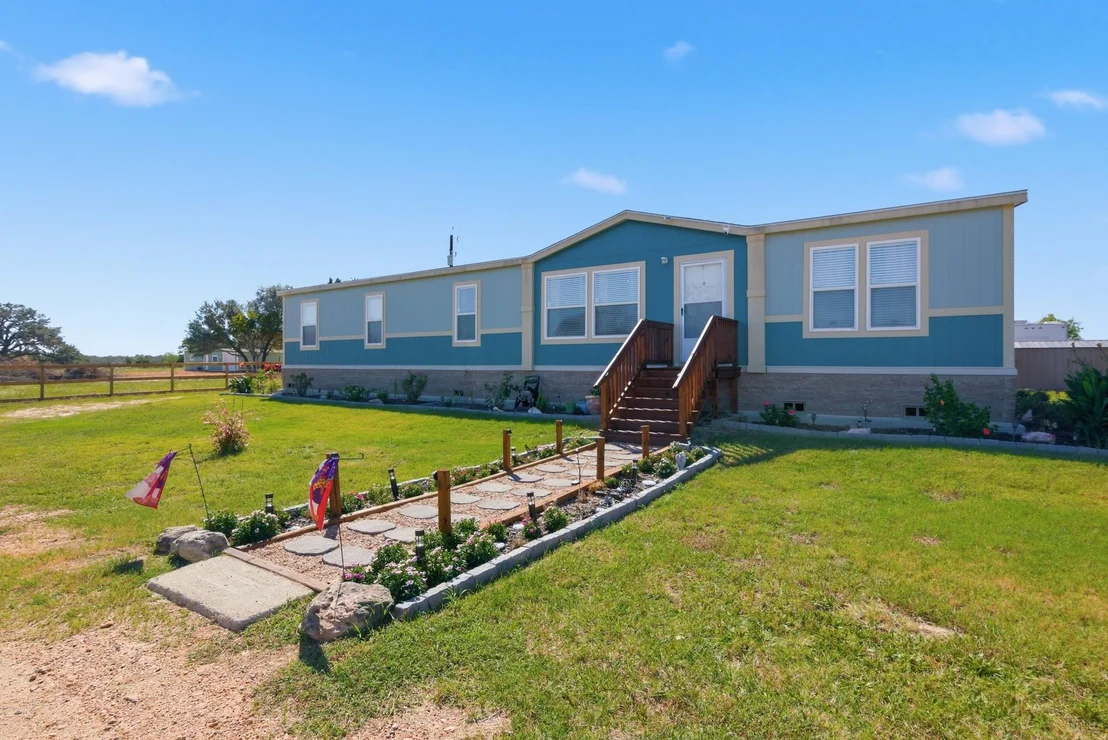 Photo of 12128 County Road 1