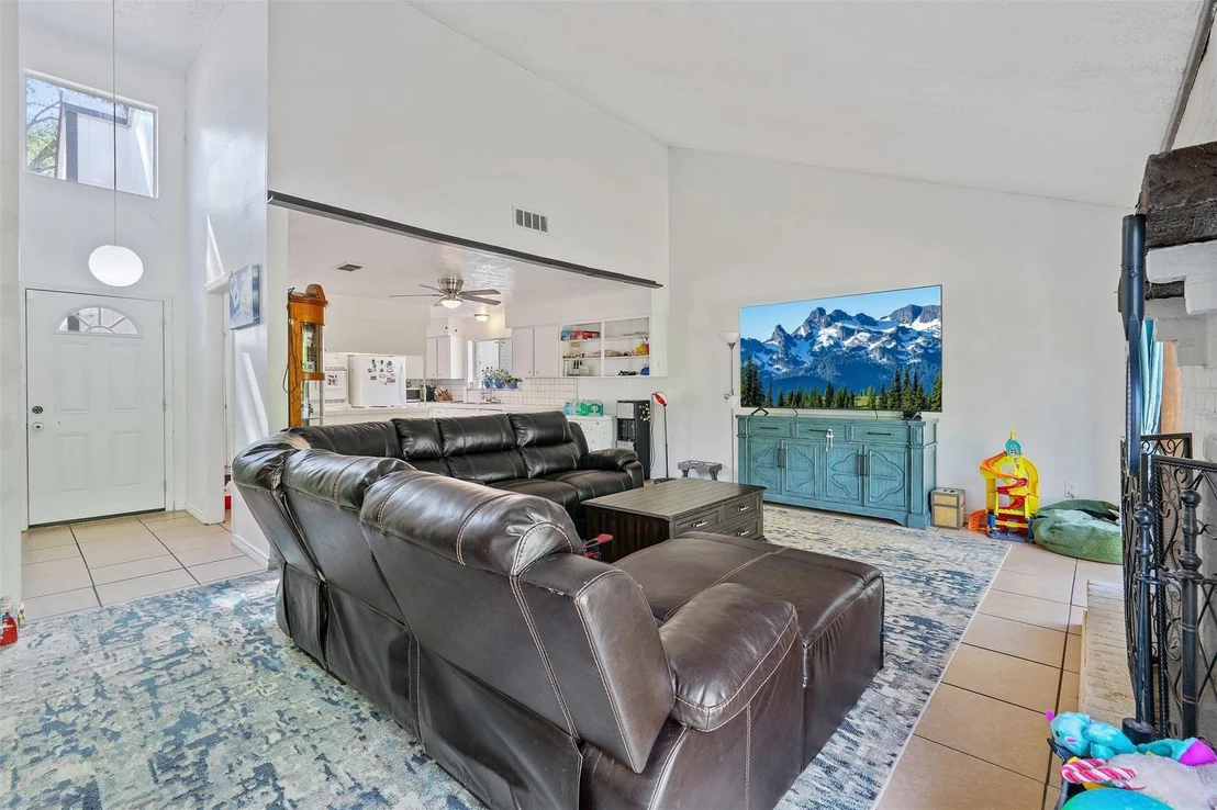 Photo of 1603 Cantrell Boulevard