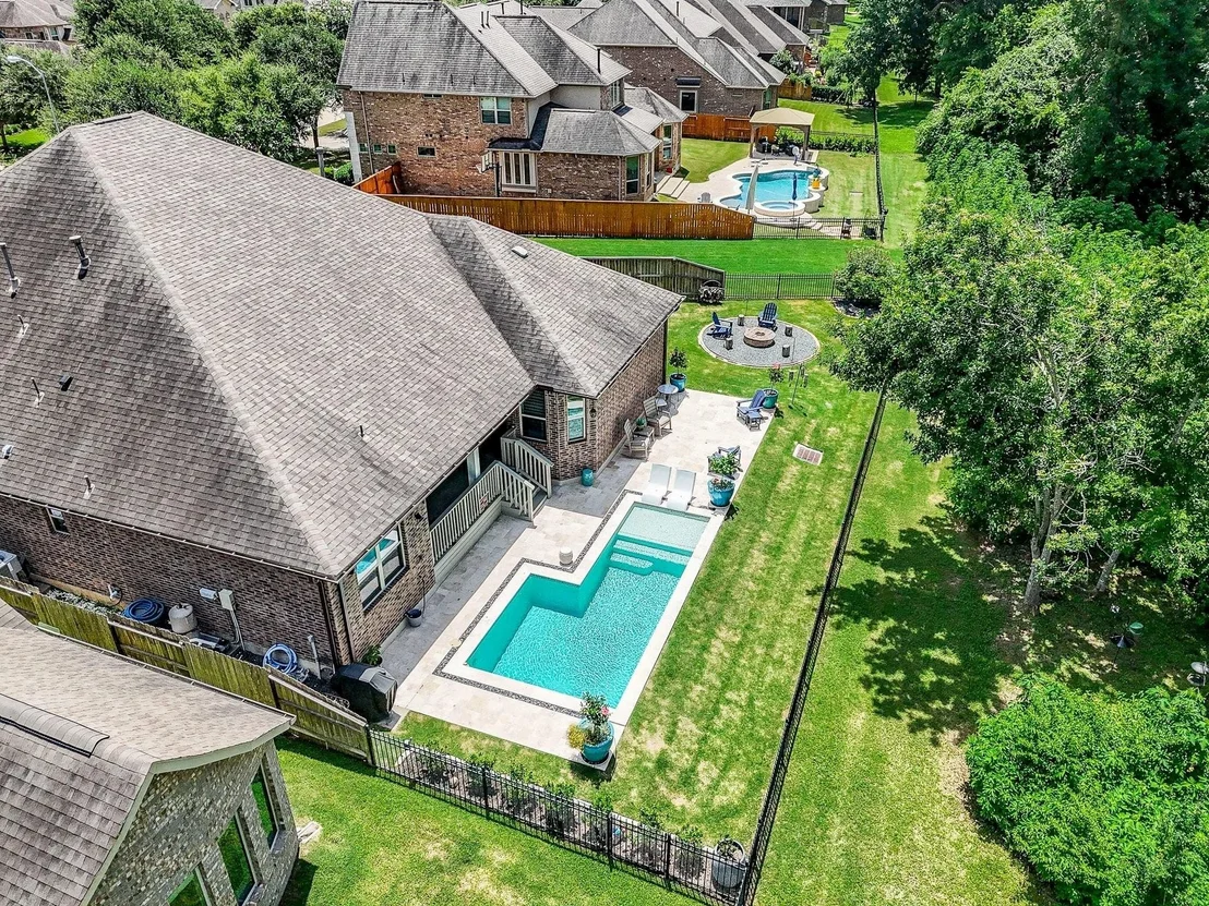 Photo of 4827 Legend Creek Drive