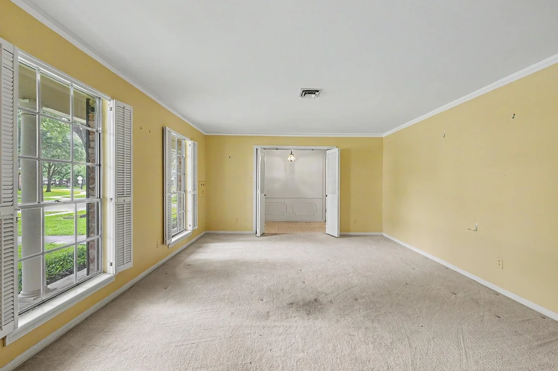Photo of 7827 Meadowbriar Lane
