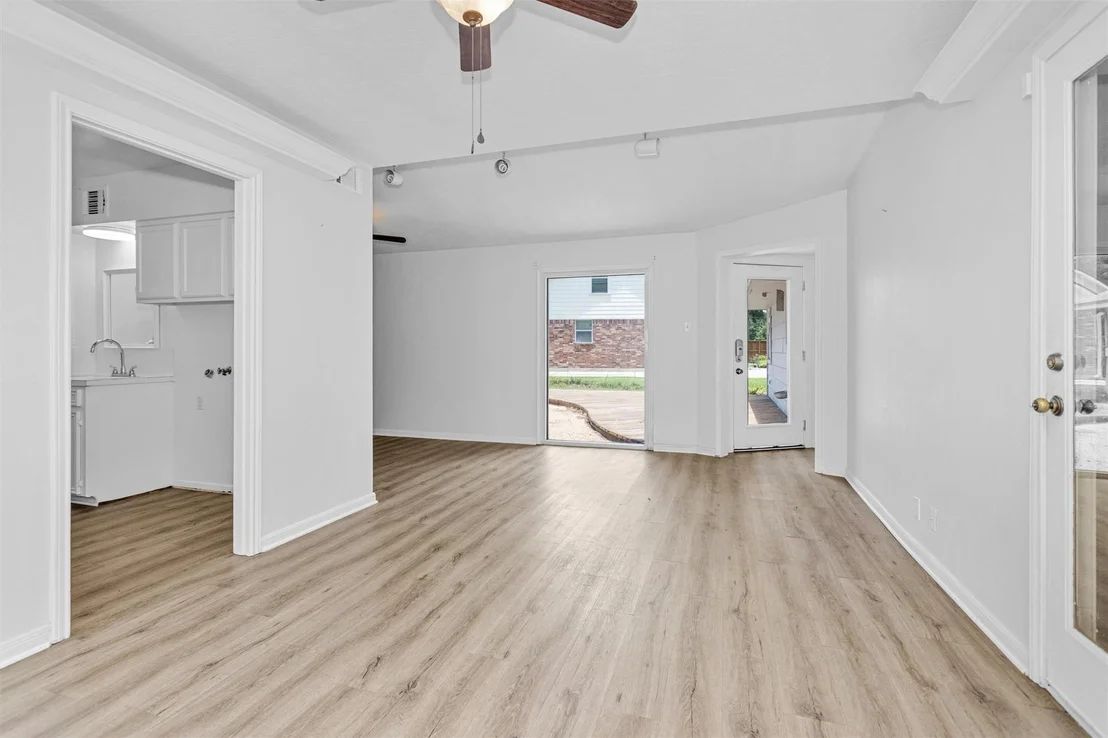 Photo of 520 Beauregard Drive