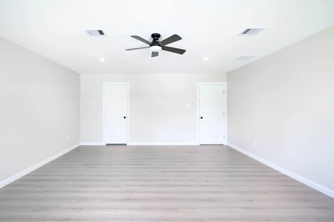 Photo of 6322 Sayers Street
