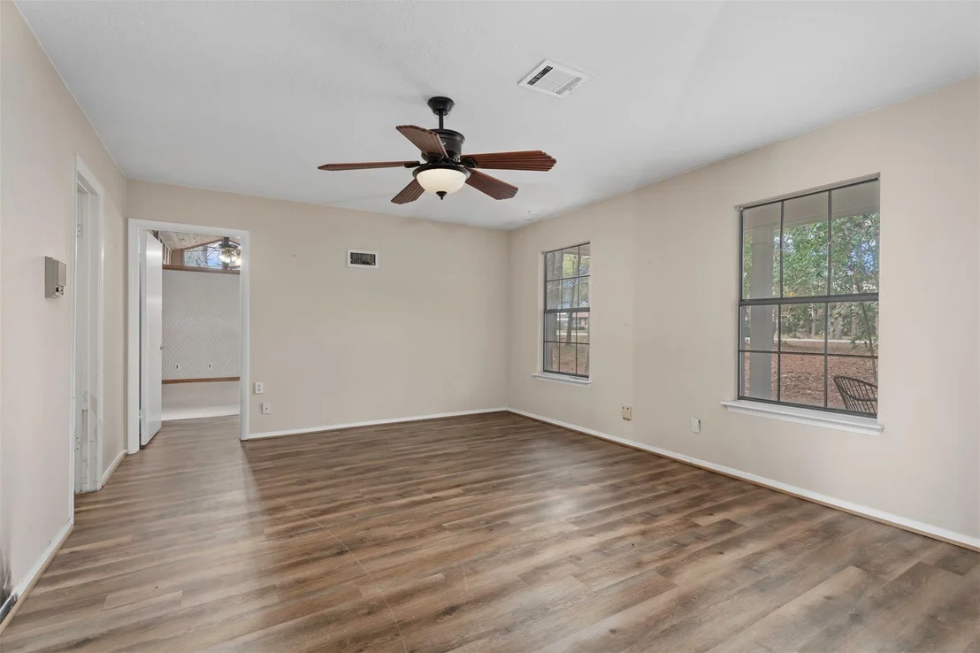 Photo of 2322 Shadow Glen