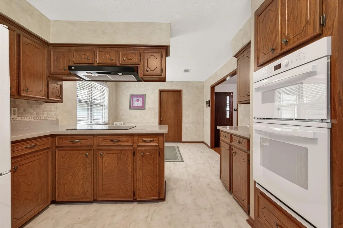 Photo of 737 Holly Springs Drive