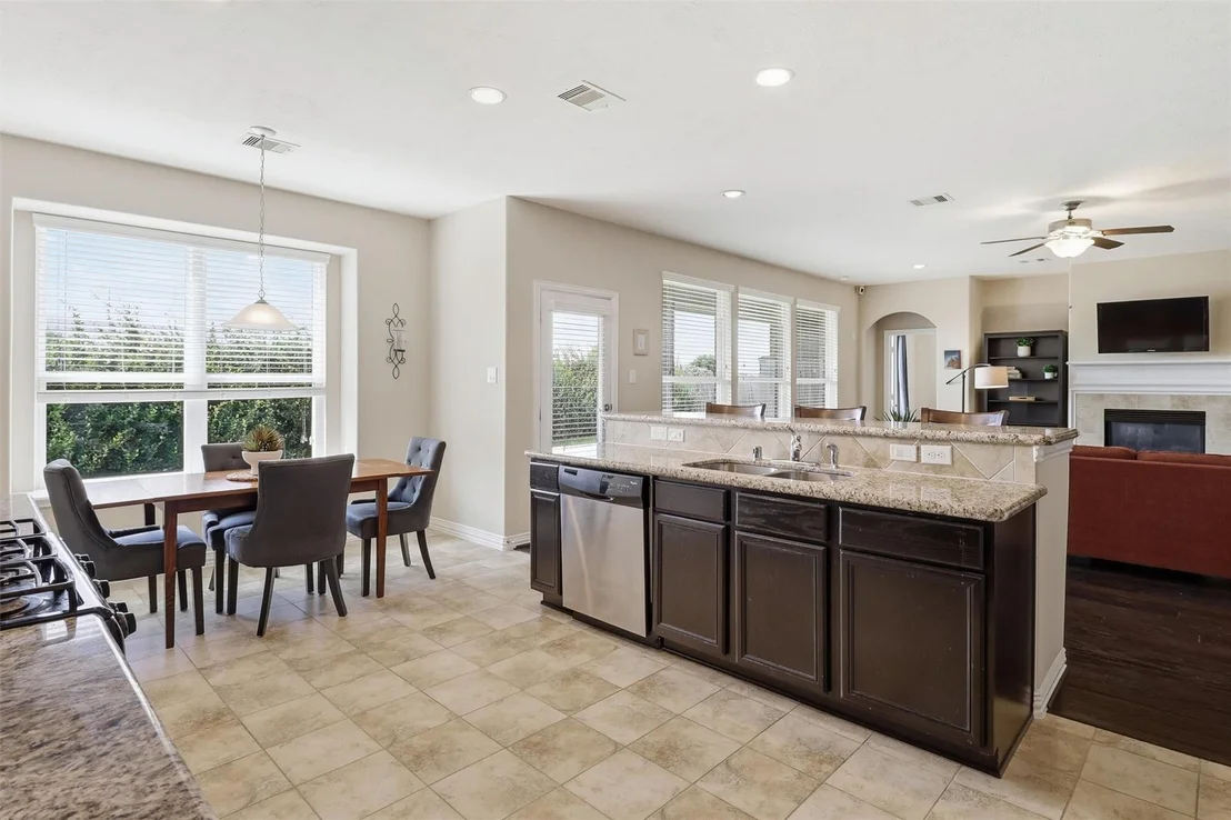 Photo of 3219 Cotton Ranch Drive