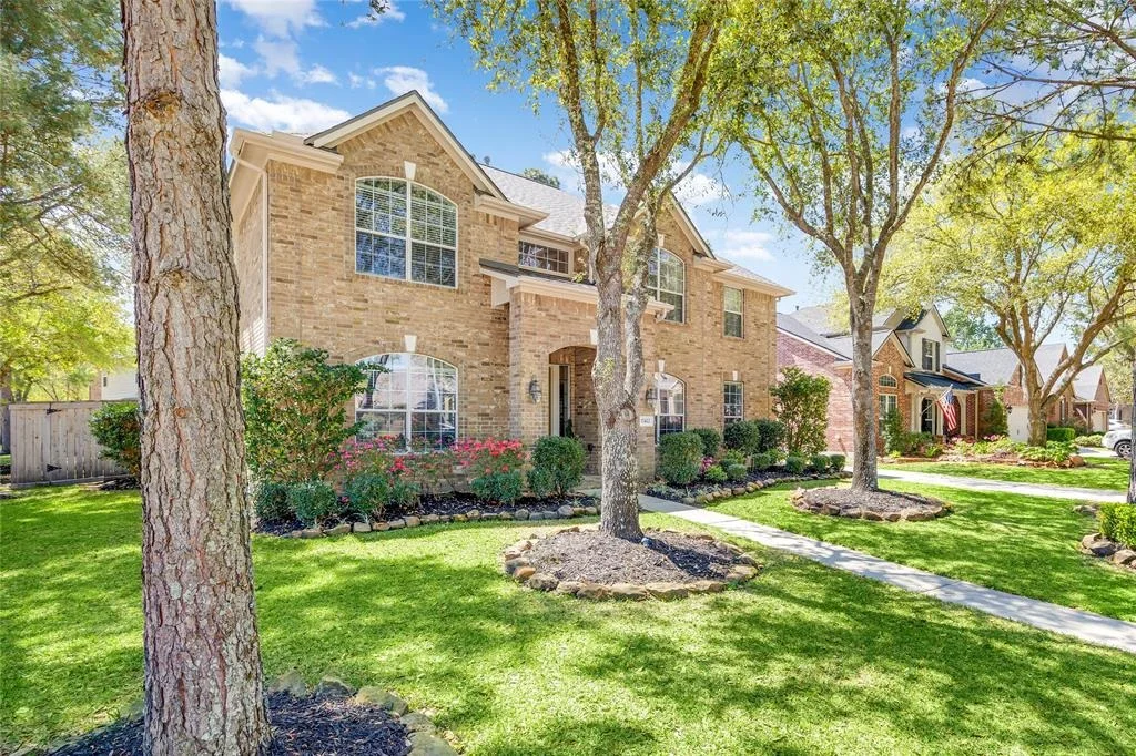 Photo of 17422 Ebeys Landing Ln Lane