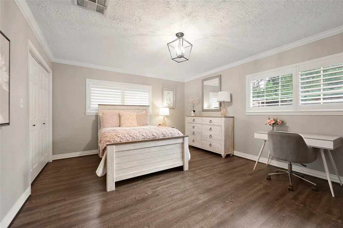 Photo of 9402 Crispin Lane