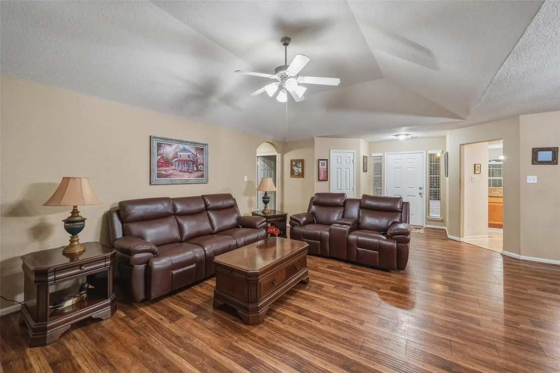 Photo of 12619 Hackberry Drive