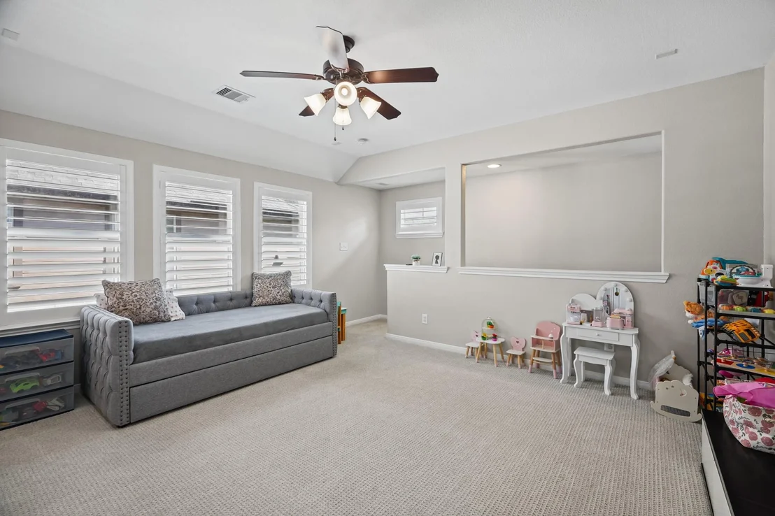 Photo of 54 W Wolf Cabin Circle
