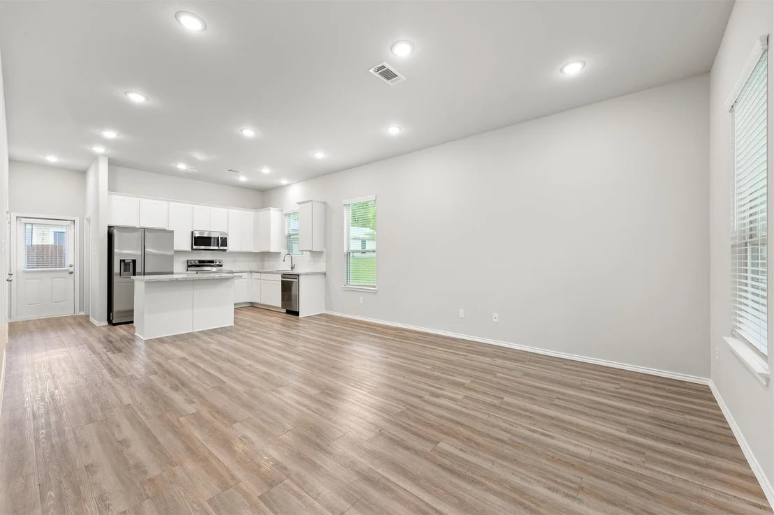 Photo of 705 Little River Drive