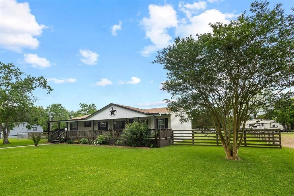 Photo of 15079 Coon Road