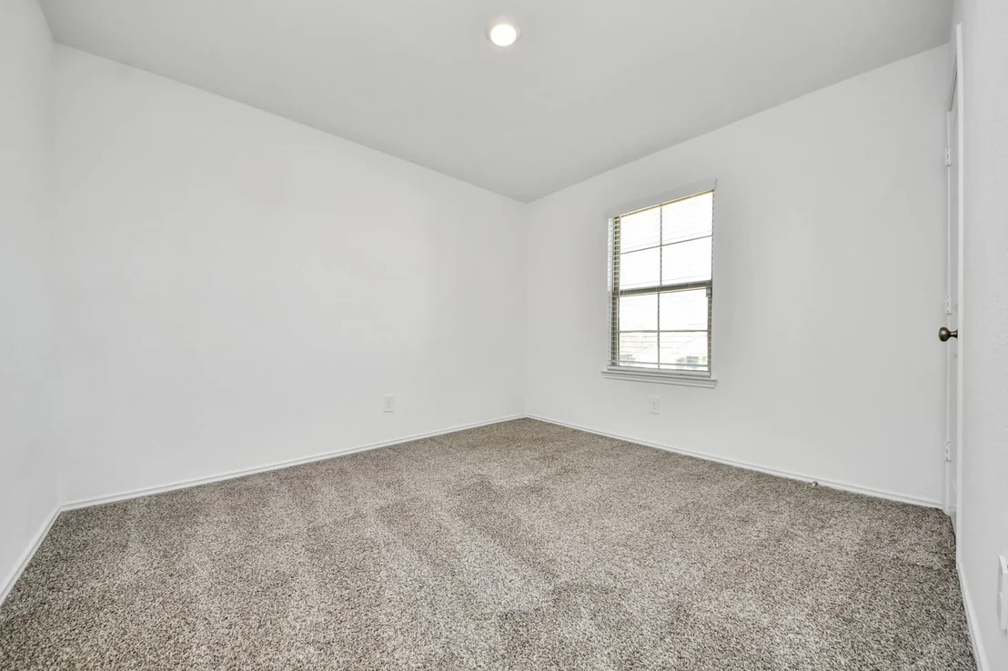 Photo of 5122 Hedgerose Lane