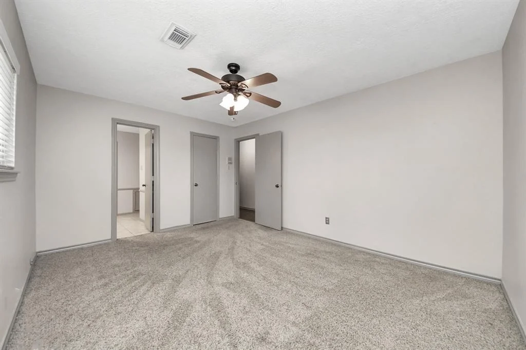 Photo of 12431 Oakcroft Drive