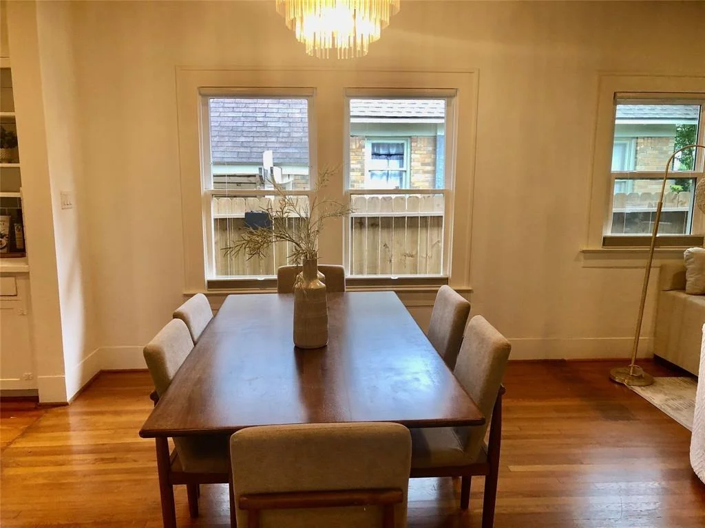 Photo of 824 Sledge Street