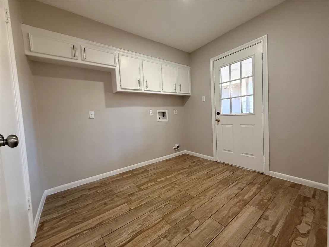 Photo of 4810 Theall Road