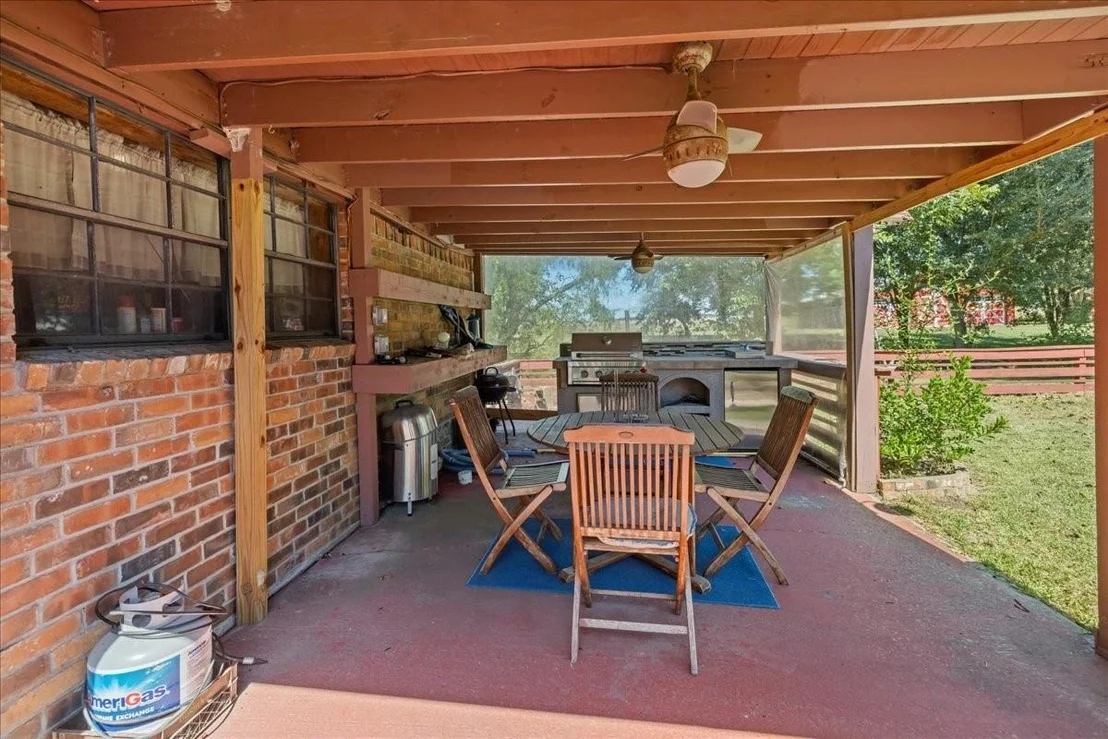 Photo of 642 Meadow Lane