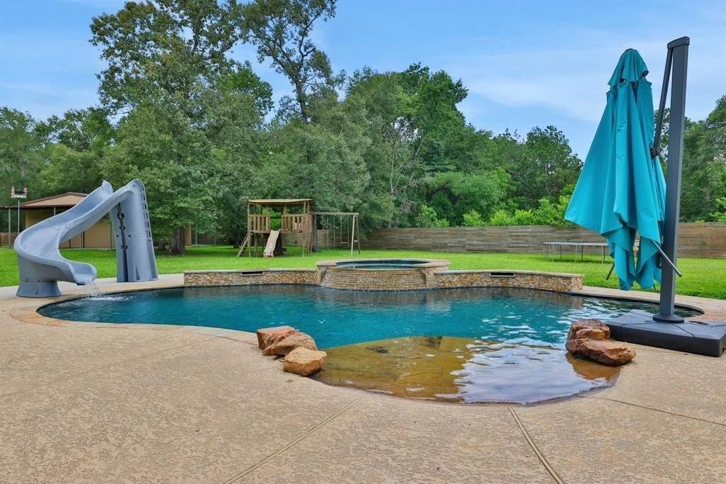 Photo of 23966 Mossy Oaks Drive