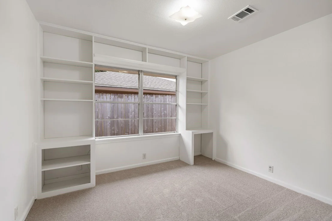 Photo of 8322 Glen Valley Drive
