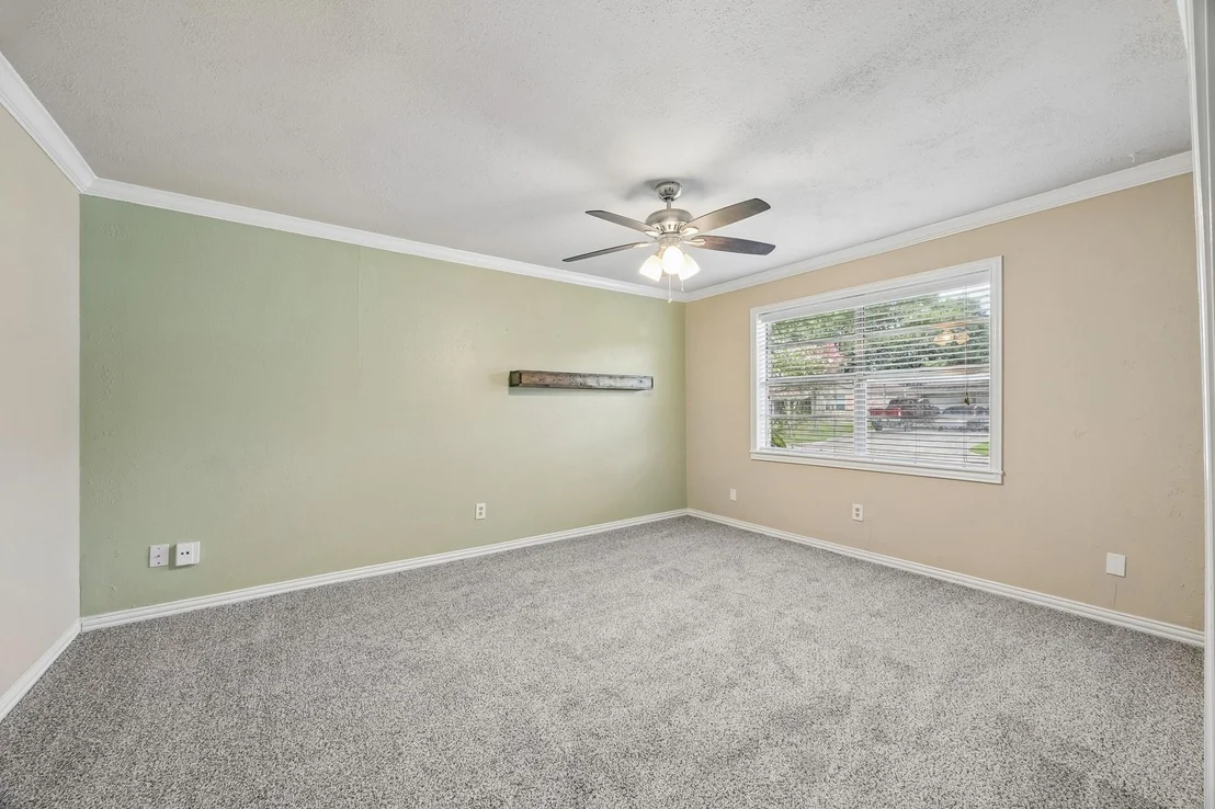 Photo of 511 Debbie Lane