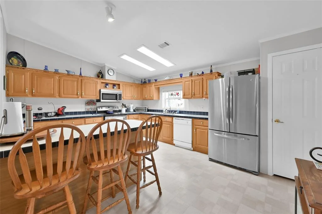 Photo of 250 Bowling Road