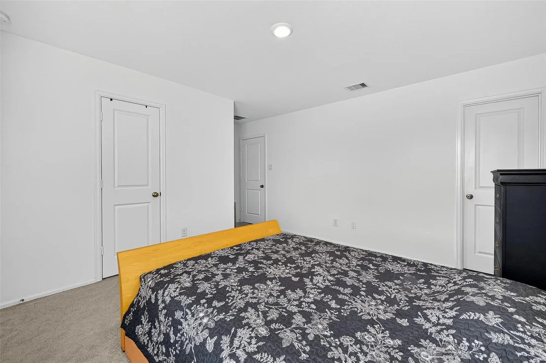 Photo of 27119 Breakaway Lane
