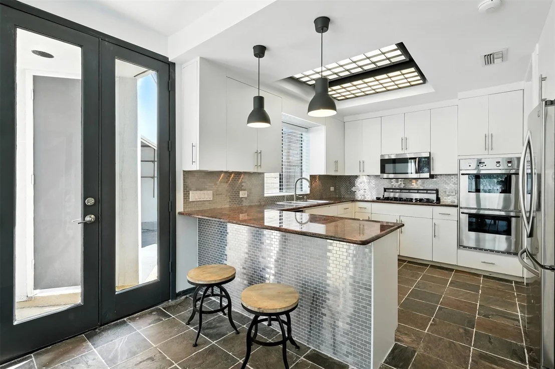 Photo of 2019 Mcclendon Street