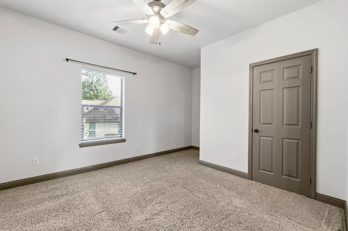 Photo of 13430 Greenbrier Drive