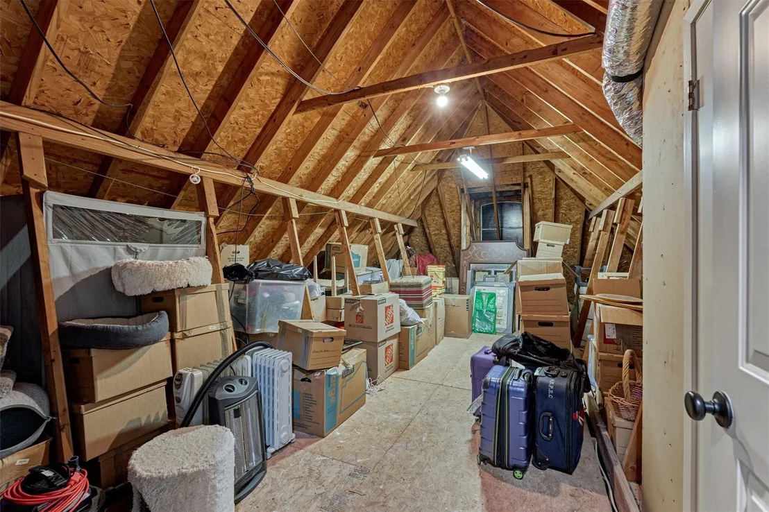 Photo of 609 Edgewood Drive