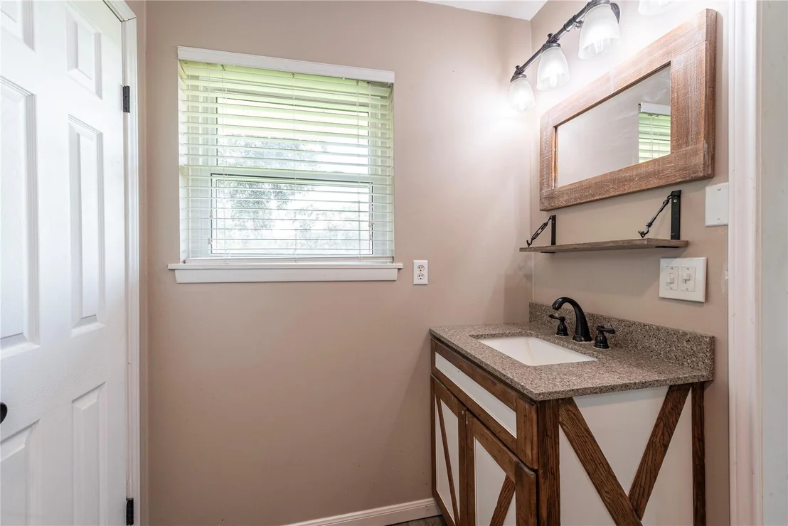 Photo of 3349 County Road 580
