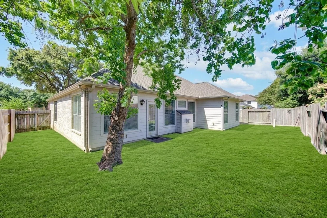 Photo of 19506 Tuscola Lane