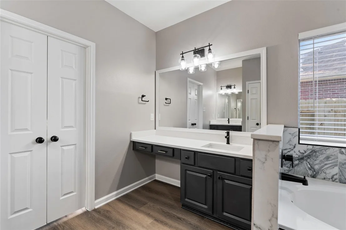Photo of 18706 Dempsey Oaks Drive