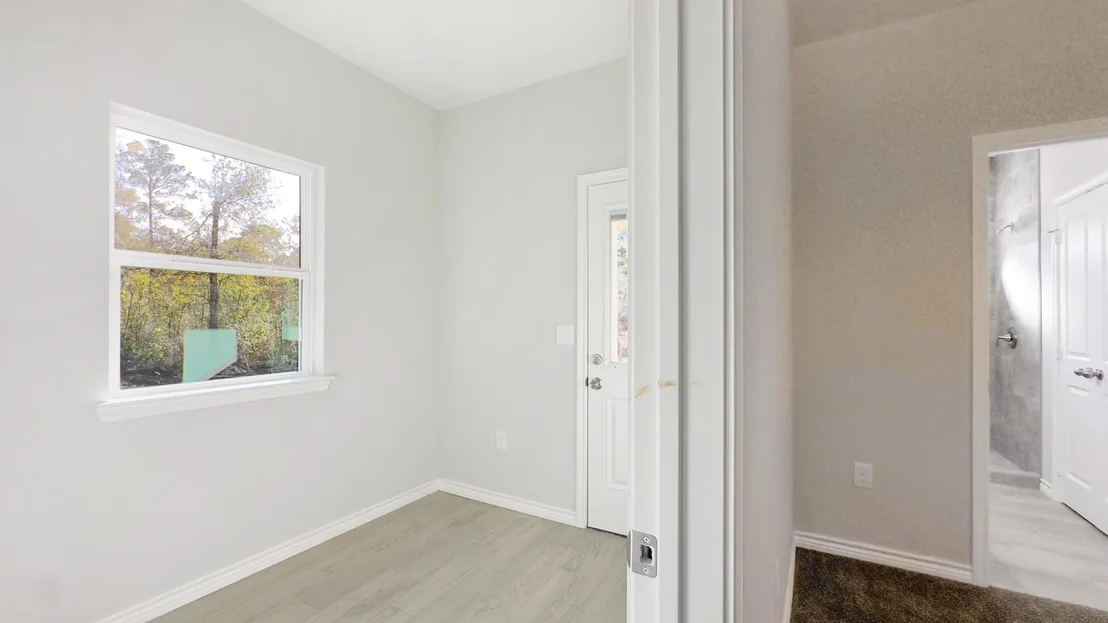 Photo of 3012 Comanche
