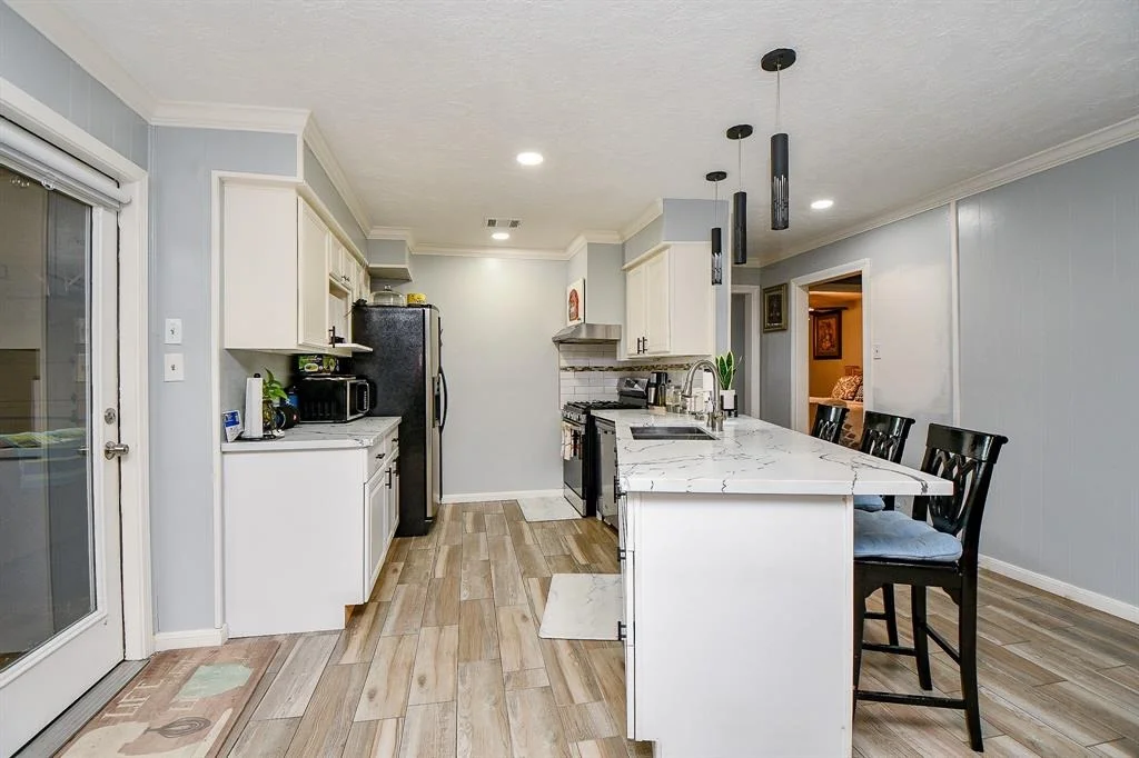 Photo of 11414 Sharpview Drive