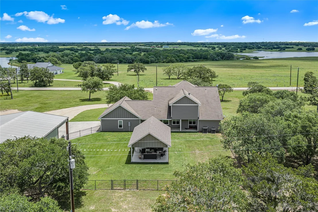 Photo of 1572 County Road 134