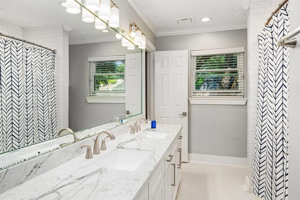 Photo of 14426 Twisted Oak Lane