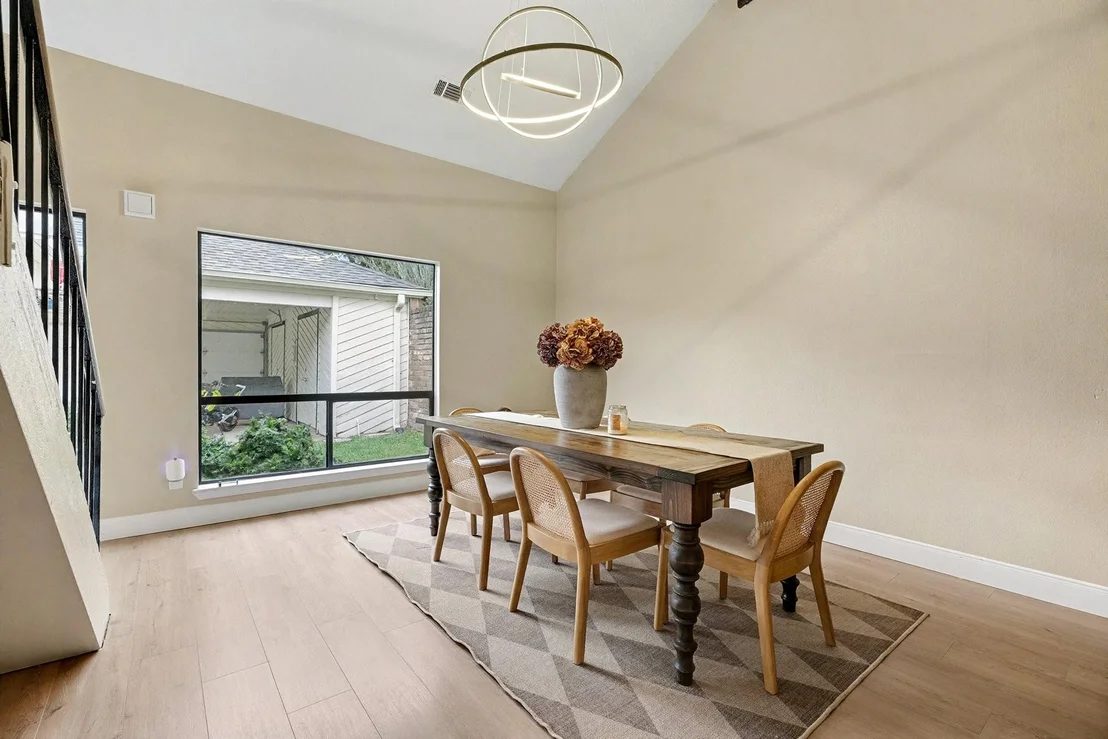 Photo of 1922 Pepper Hill Way