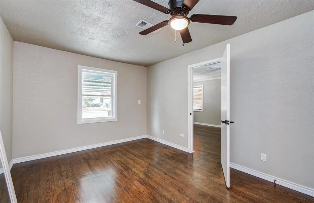 Photo of 2020 Vince Street