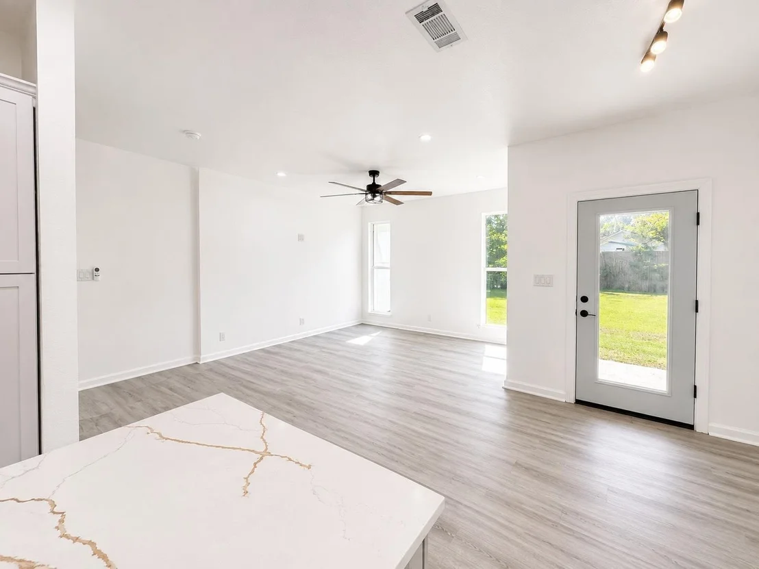 Photo of 1010 Linden Street
