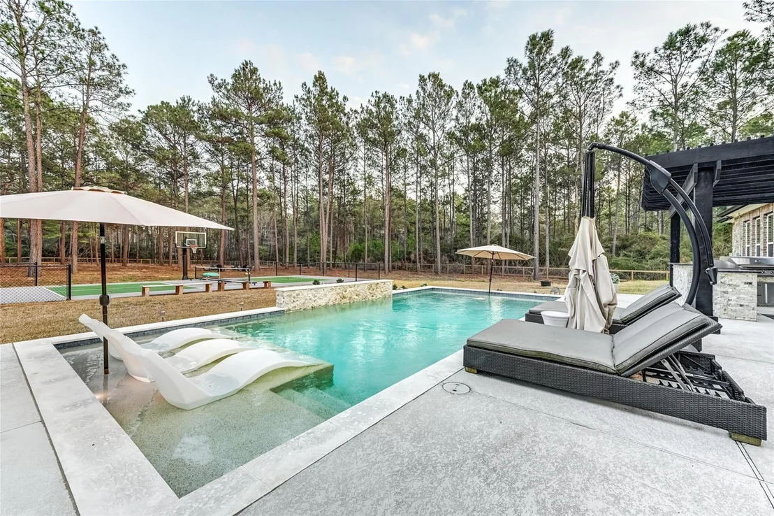 Photo of 15640 Forest Grove Drive