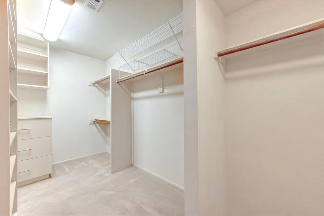 Photo of 5107 Queensloch