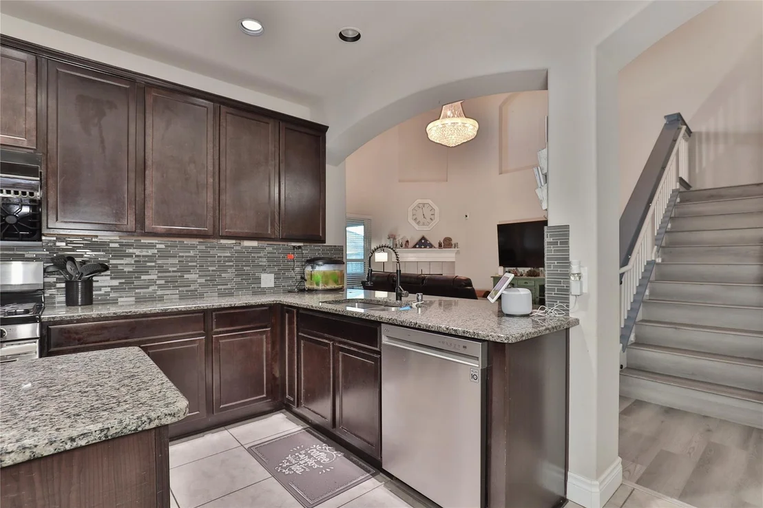 Photo of 107 Forest Bend Court