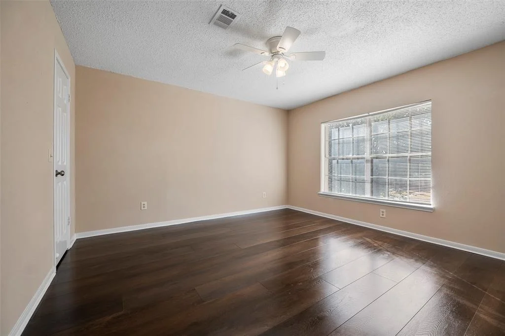 Photo of 16326 Hickory Point Road