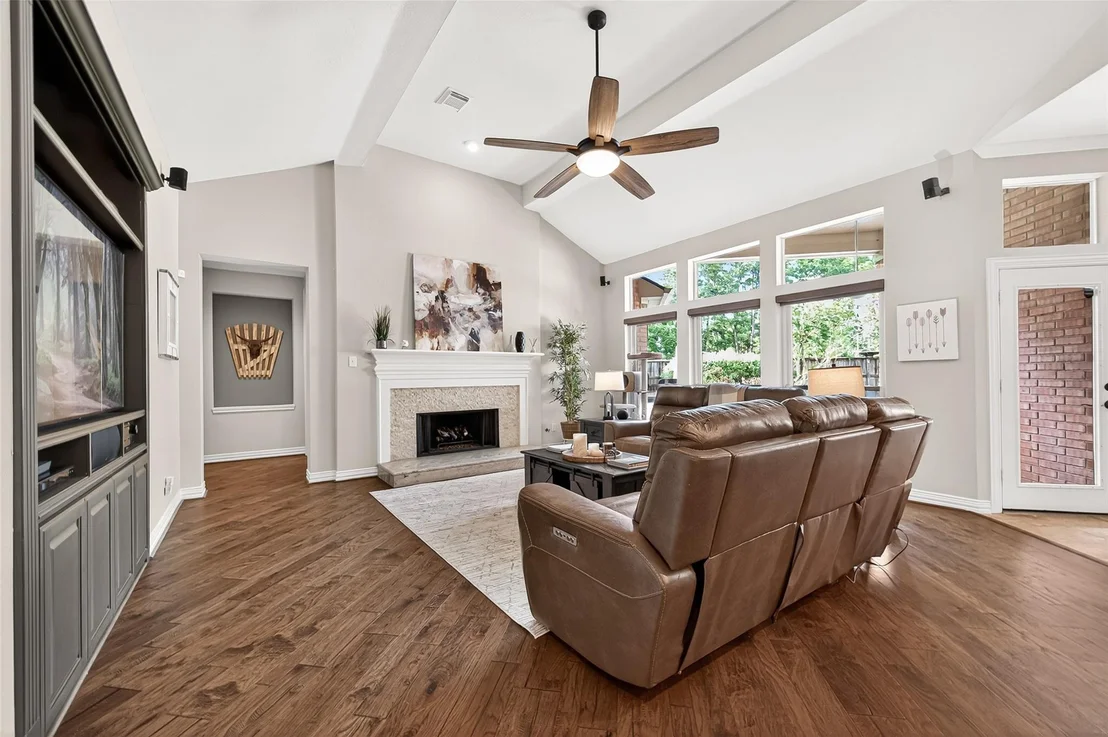 Photo of 15318 Mustang Valley Circle