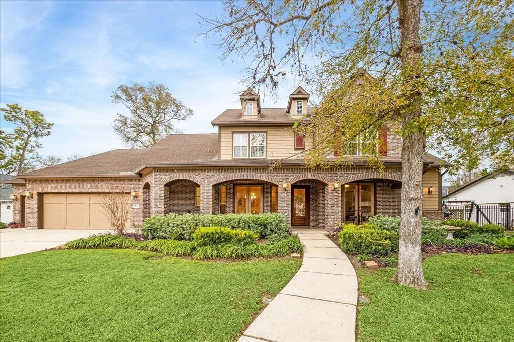 Photo of 14118 River Forest Drive