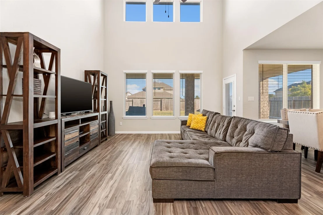 Photo of 28109 Steepleridge Court