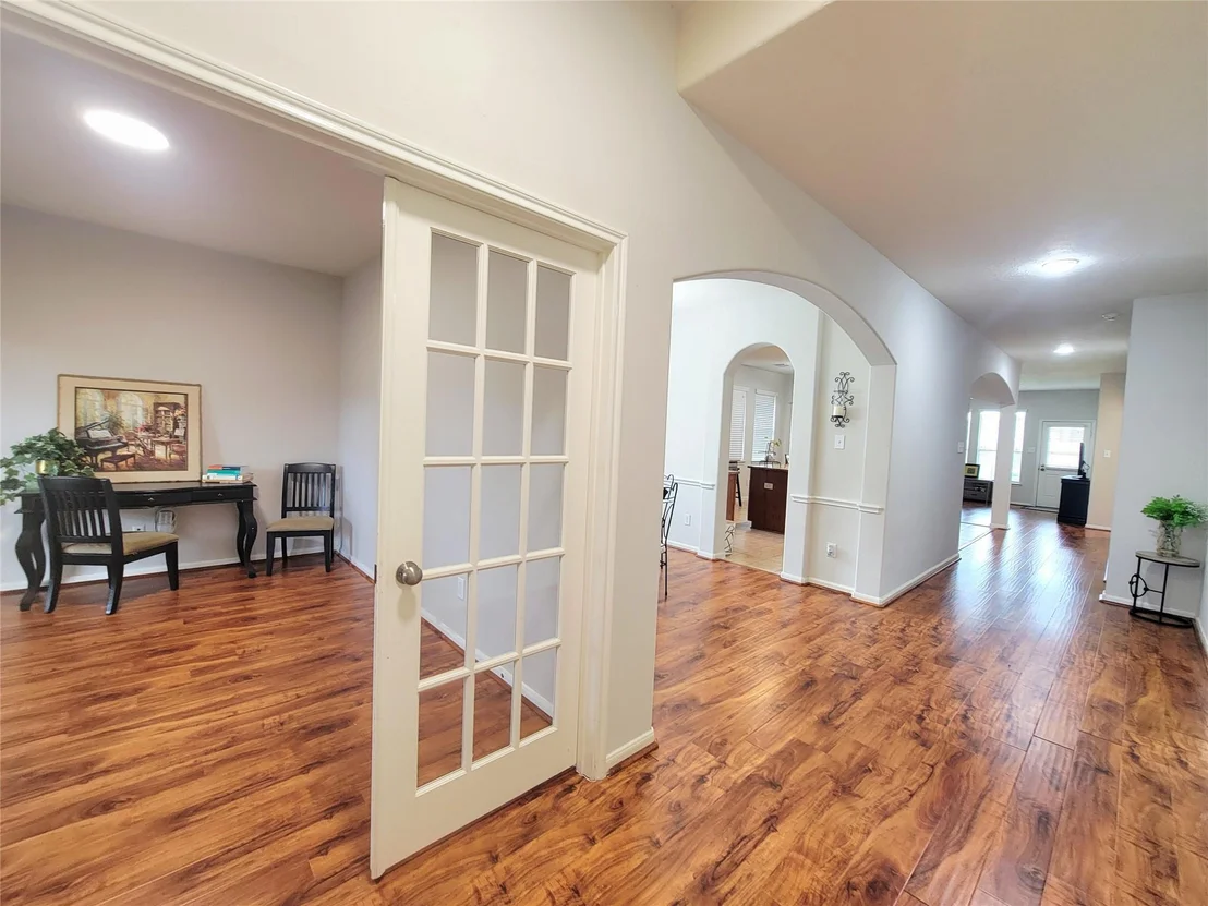 Photo of 8811 Henrico Lane