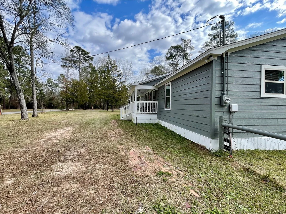 Photo of 2504 Davisville Road Road