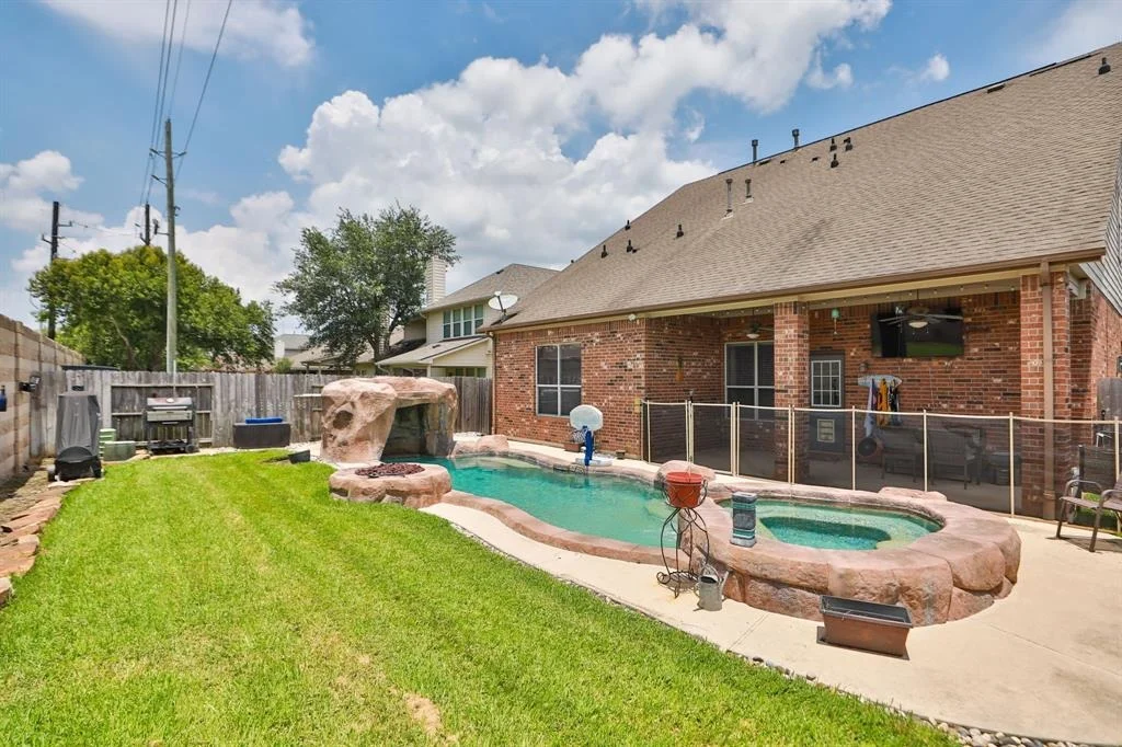 Photo of 28627 Lockeridge View Drive